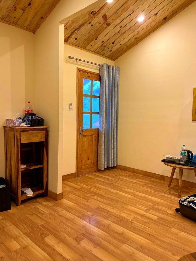 Aaroham Resort Shimla ! Luxury Cottage By Aamod Group Exteriör bild