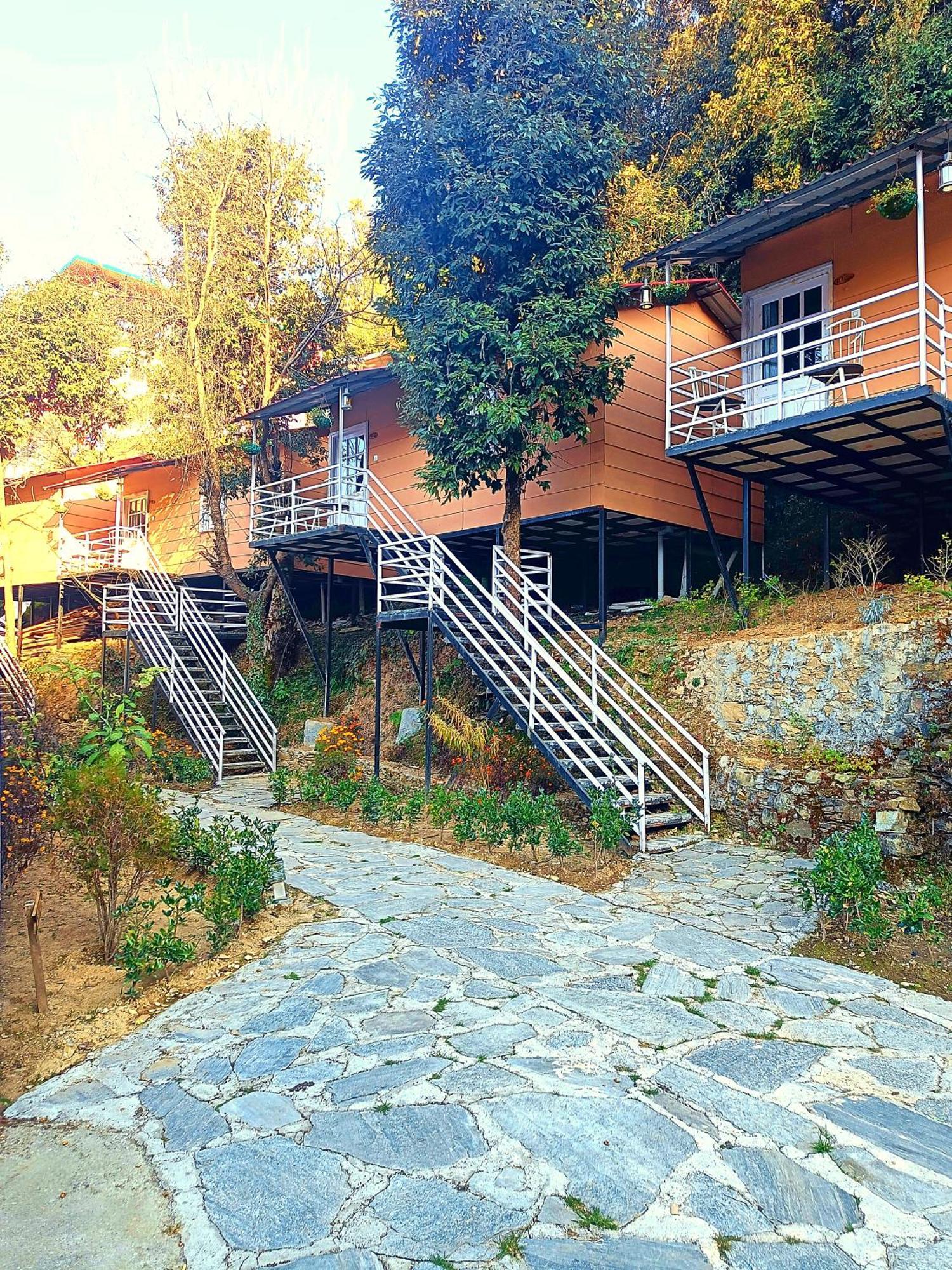 Aaroham Resort Shimla ! Luxury Cottage By Aamod Group Exteriör bild
